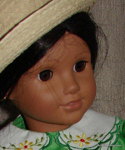 Doll Hats, Straw Brimmed   /  "Sombrero Para la Muñeca"